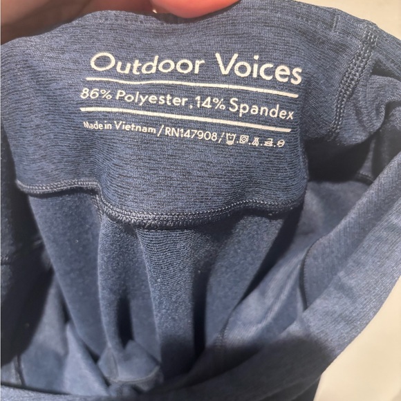 Outdoor Voices 7/8 Warmup Leggings in Navy EUC - Picture 5 of 5